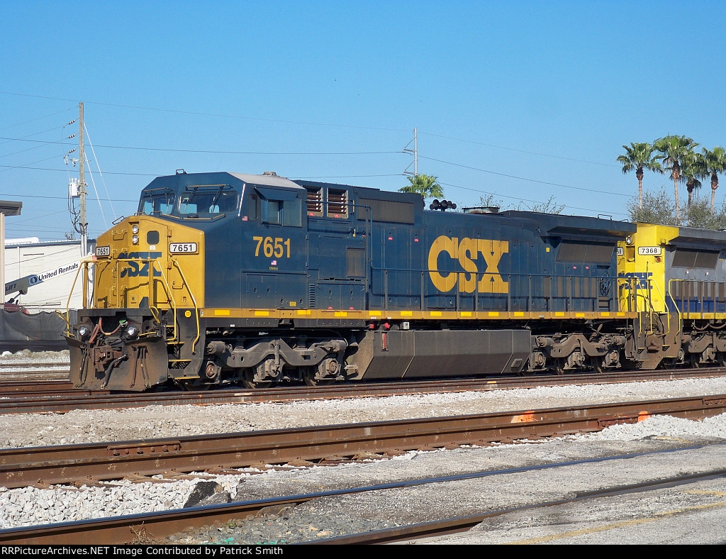 CSXT 7651